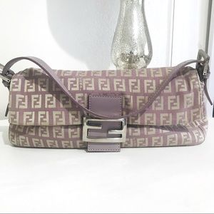 SALE🔥FENDI Zucca Baguette